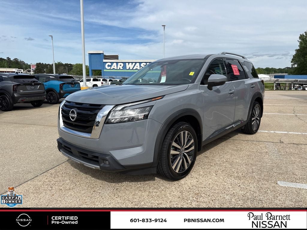 2022 Nissan Pathfinder Platinum