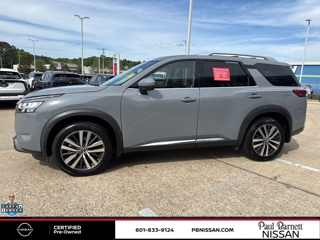 2022 Nissan Pathfinder Platinum