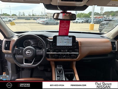 2022 Nissan Pathfinder Platinum