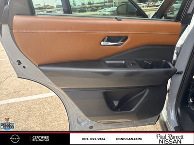 2022 Nissan Pathfinder Platinum