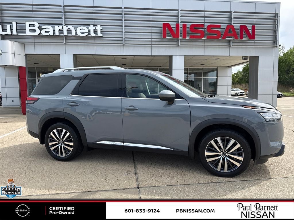 2022 Nissan Pathfinder Platinum