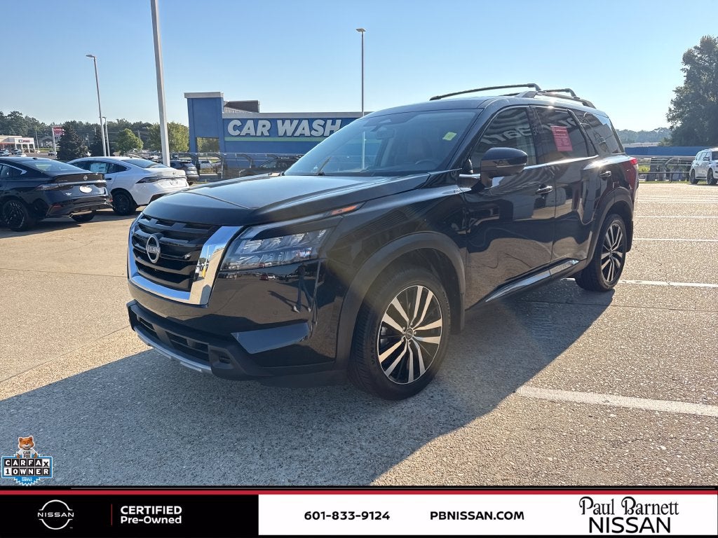 2025 Nissan Pathfinder Platinum