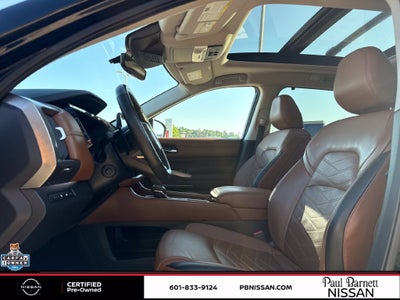 2025 Nissan Pathfinder Platinum