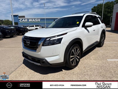 2025 Nissan Pathfinder Platinum