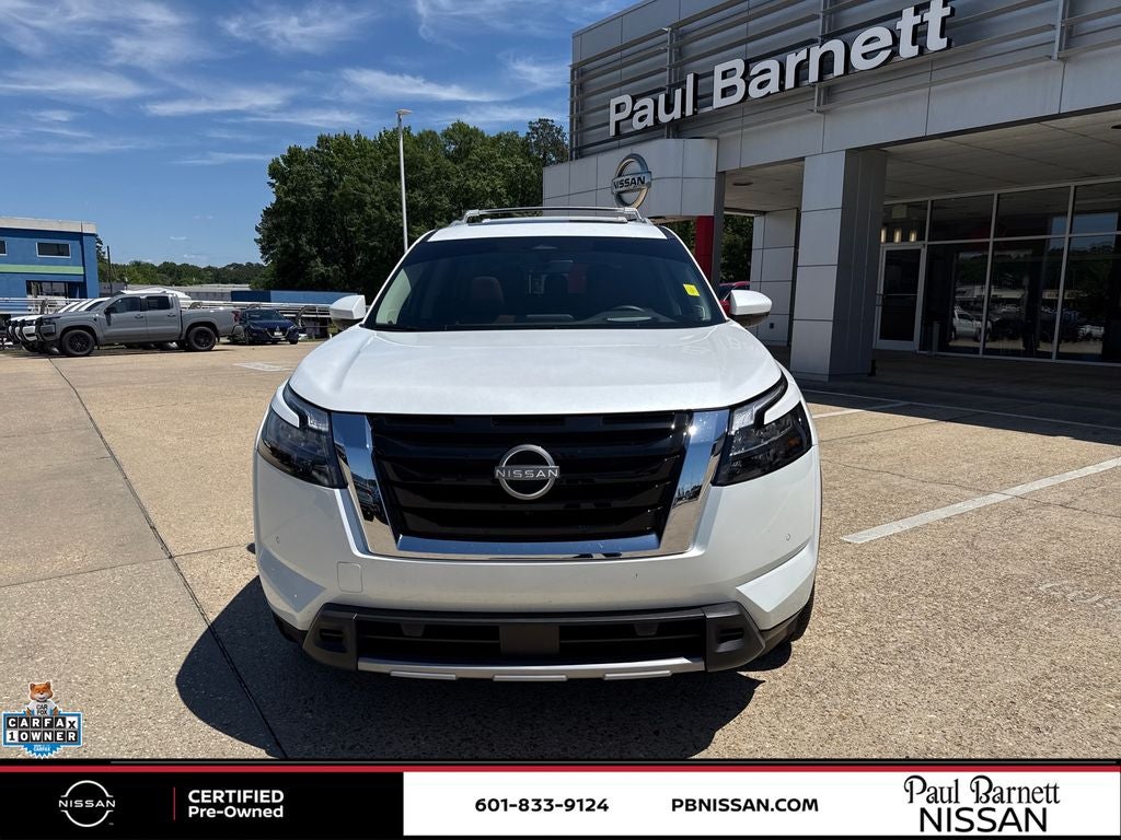 2025 Nissan Pathfinder Platinum