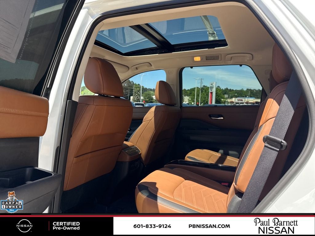 2025 Nissan Pathfinder Platinum