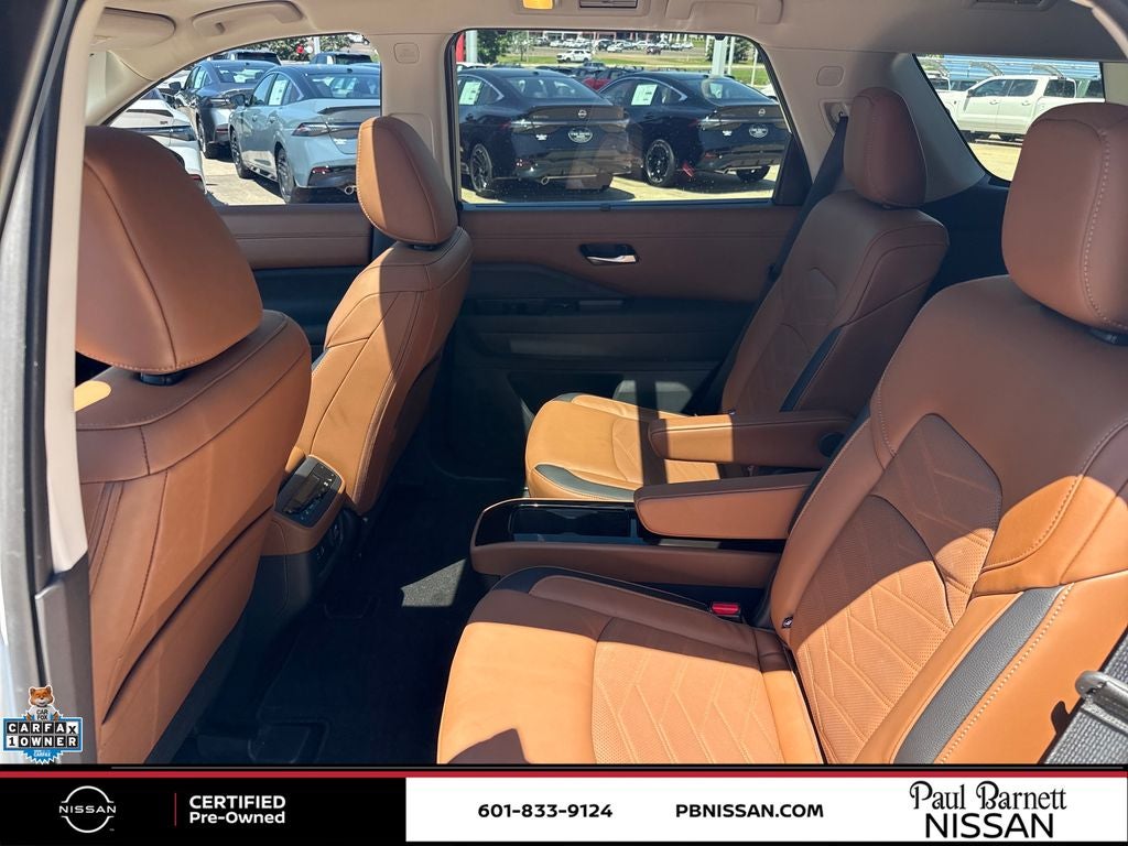 2025 Nissan Pathfinder Platinum
