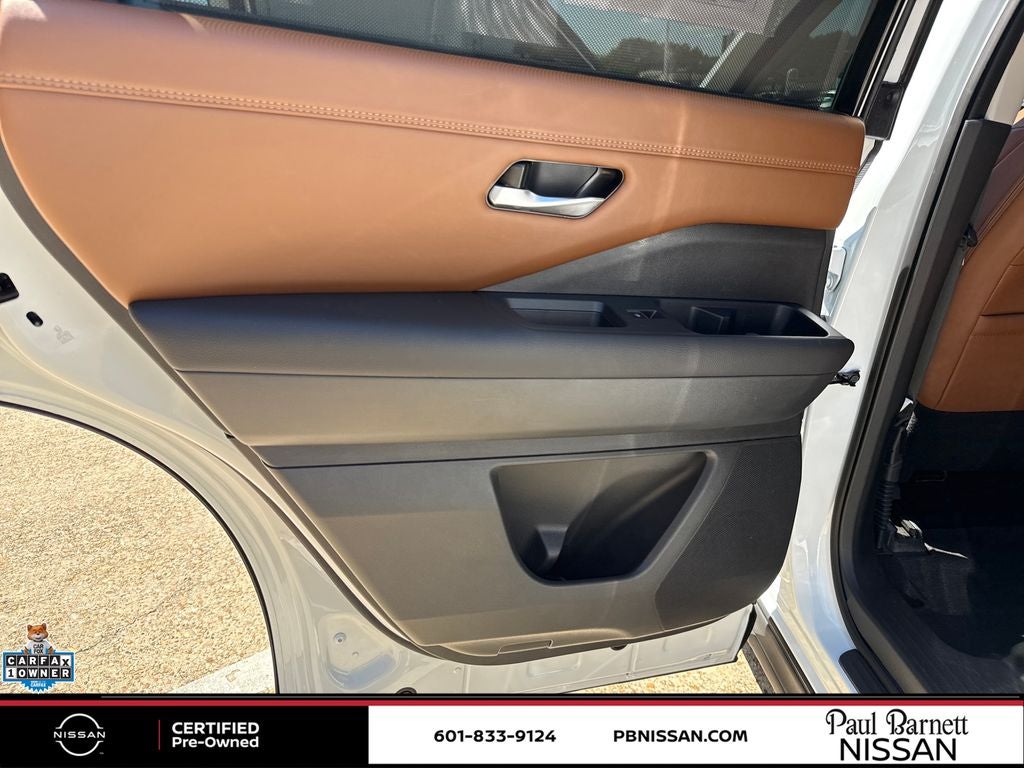 2025 Nissan Pathfinder Platinum