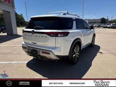 2025 Nissan Pathfinder Platinum