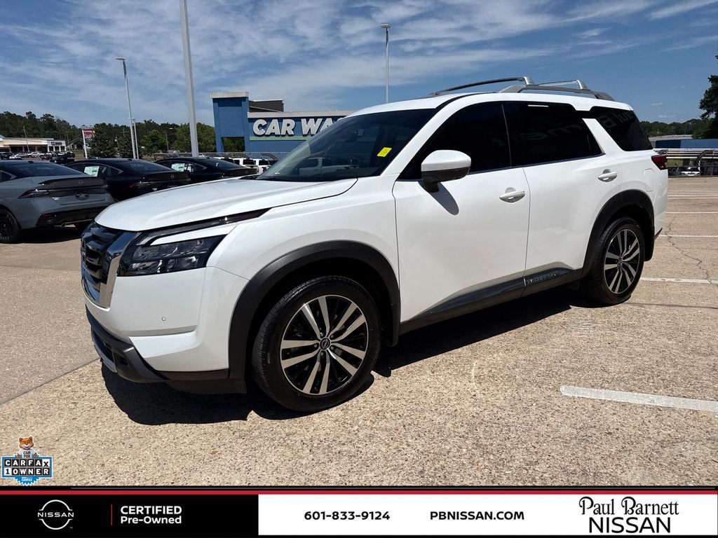 2025 Nissan Pathfinder Platinum