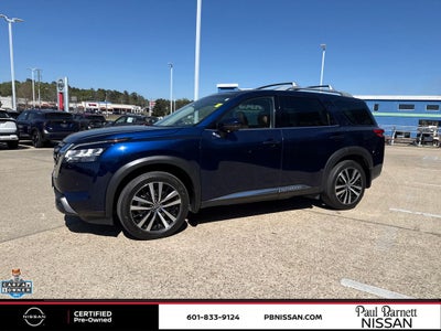 2024 Nissan Pathfinder Platinum