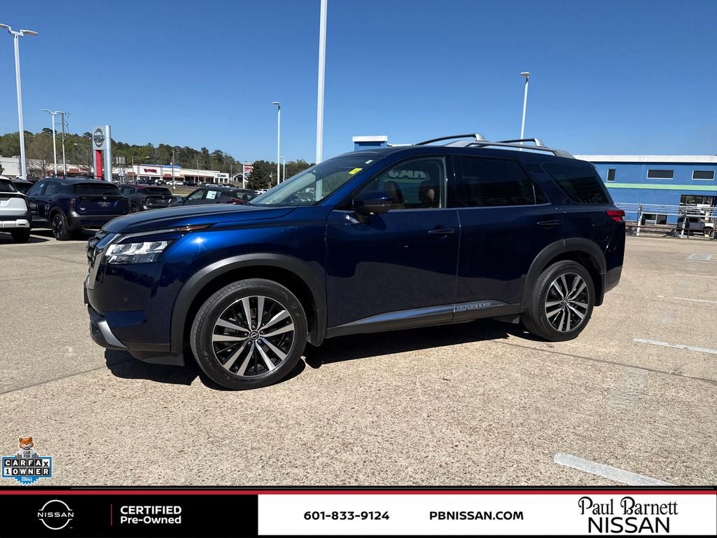 2024 Nissan Pathfinder Platinum