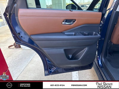 2024 Nissan Pathfinder Platinum