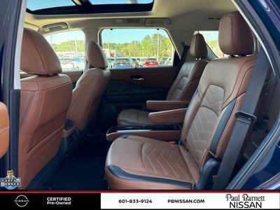 2024 Nissan Pathfinder Platinum
