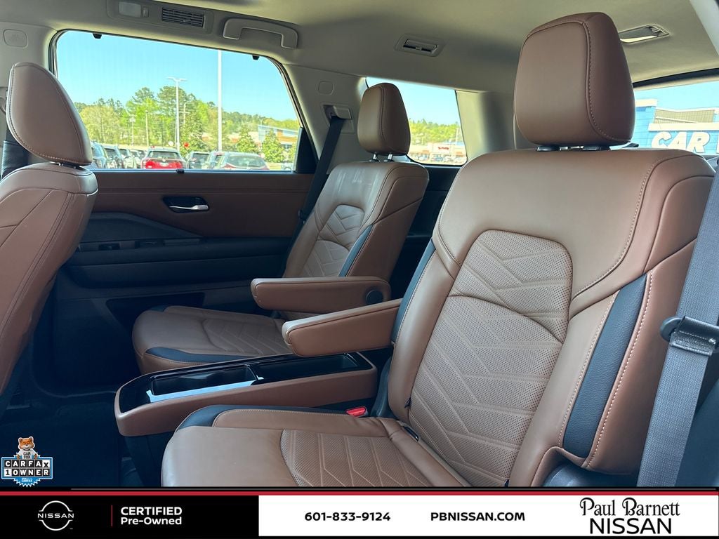 2024 Nissan Pathfinder Platinum