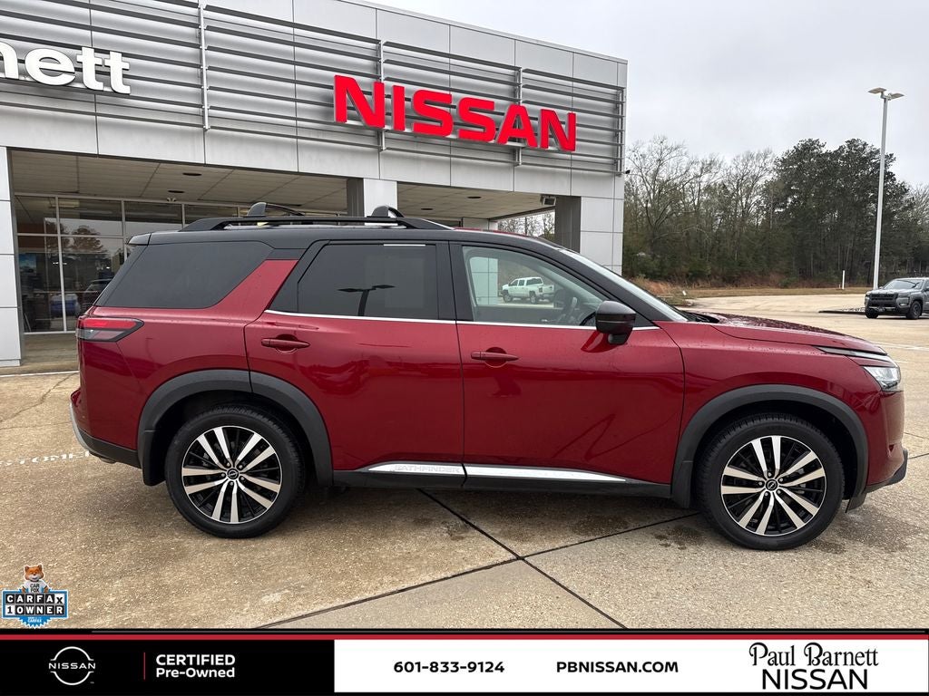 2023 Nissan Pathfinder Platinum