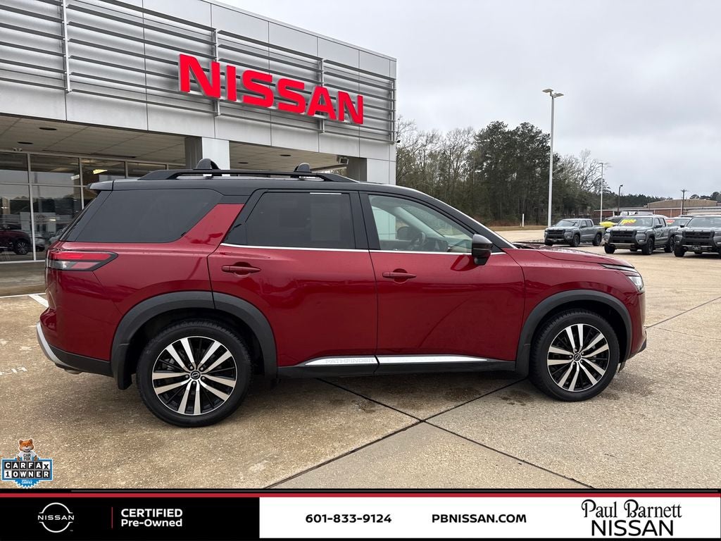 2023 Nissan Pathfinder Platinum