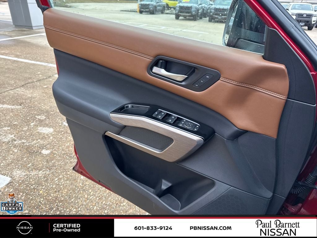 2023 Nissan Pathfinder Platinum