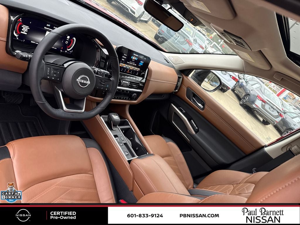 2023 Nissan Pathfinder Platinum