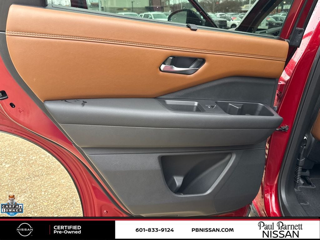 2023 Nissan Pathfinder Platinum