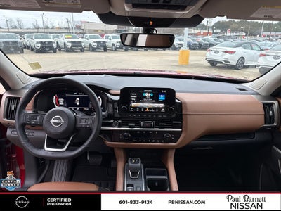 2023 Nissan Pathfinder Platinum