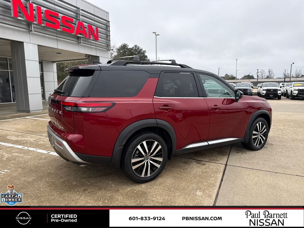 2023 Nissan Pathfinder Platinum