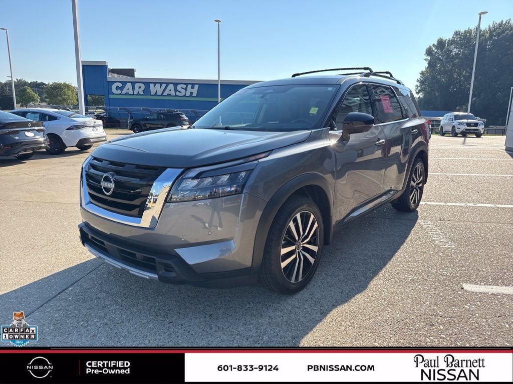 2025 Nissan Pathfinder Platinum
