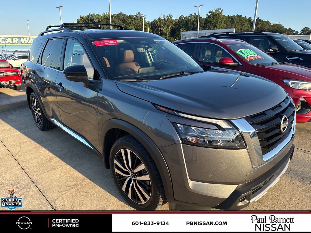 2025 Nissan Pathfinder Platinum