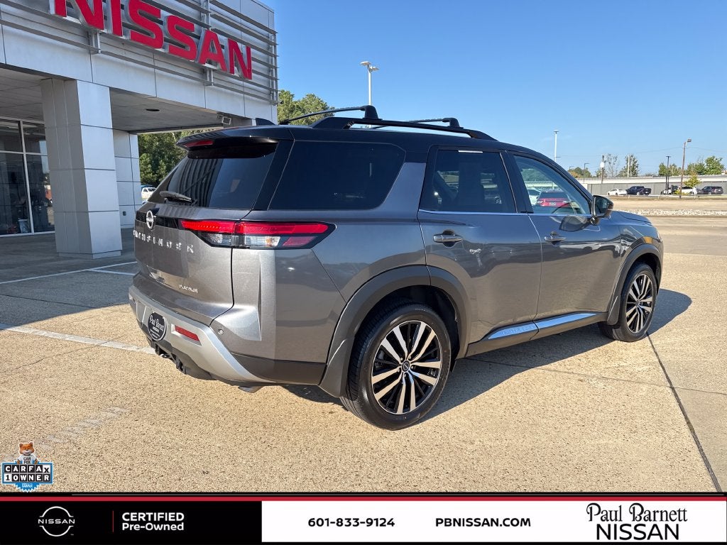 2025 Nissan Pathfinder Platinum