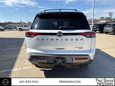 2026 Nissan Pathfinder Platinum