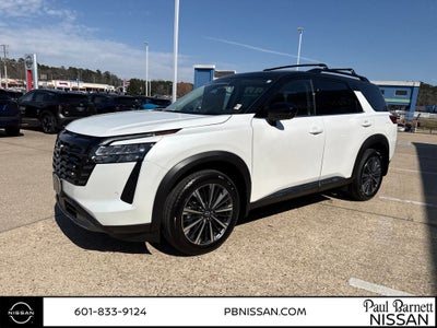 2026 Nissan Pathfinder Platinum