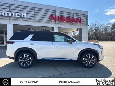 2026 Nissan Pathfinder Platinum