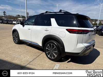 2026 Nissan Pathfinder Platinum