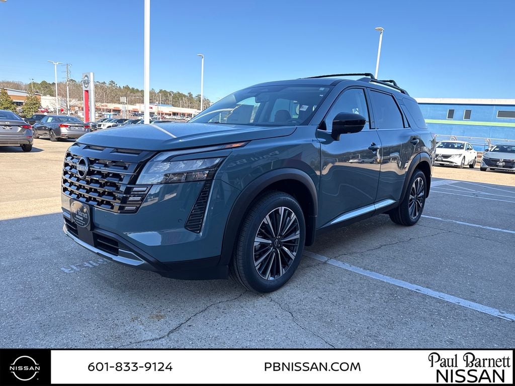 2026 Nissan Pathfinder Platinum