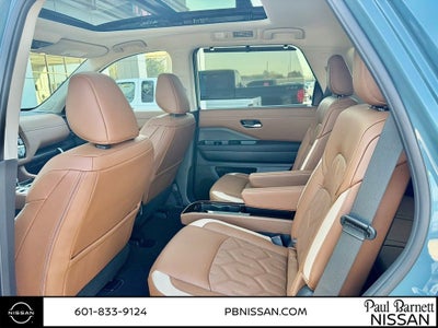 2026 Nissan Pathfinder Platinum