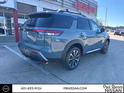 2026 Nissan Pathfinder Platinum