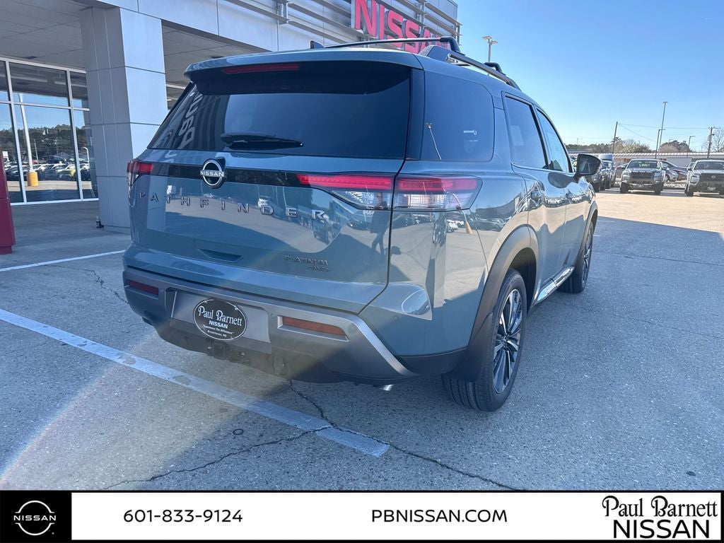 2026 Nissan Pathfinder Platinum