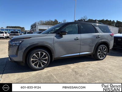 2026 Nissan Pathfinder Platinum
