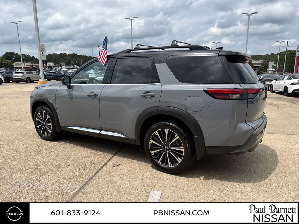 2026 Nissan Pathfinder Platinum