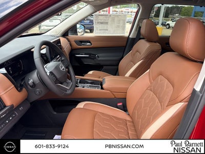 2026 Nissan Pathfinder Platinum