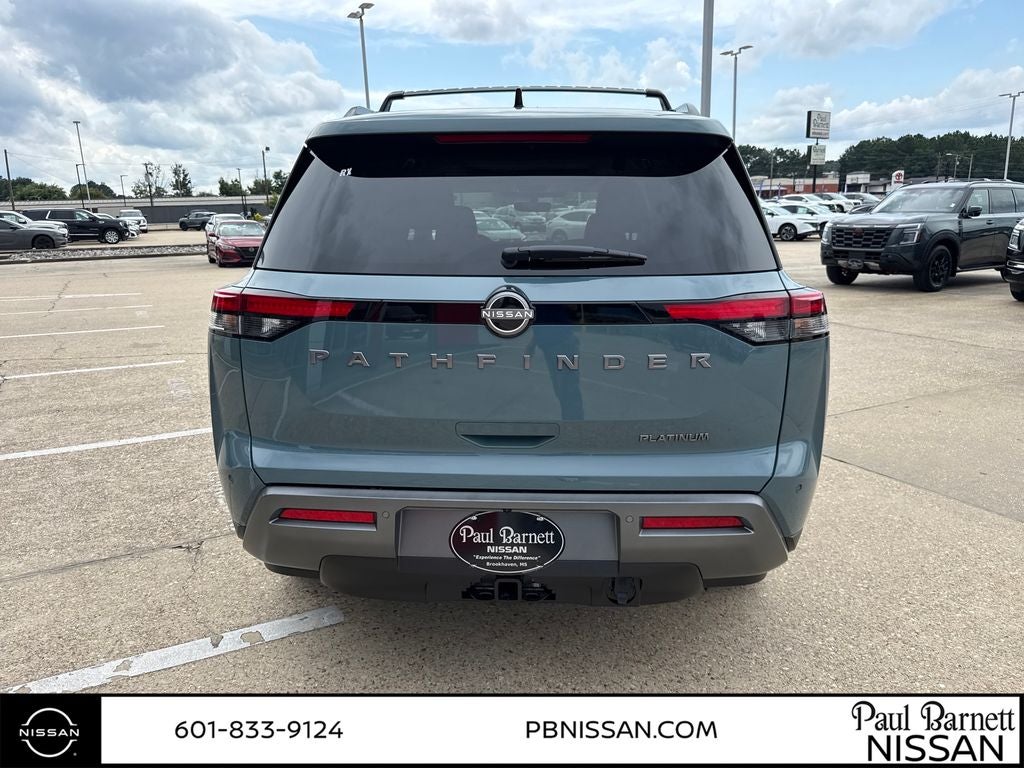 2026 Nissan Pathfinder Platinum