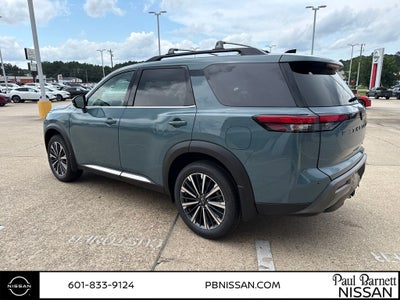 2026 Nissan Pathfinder Platinum