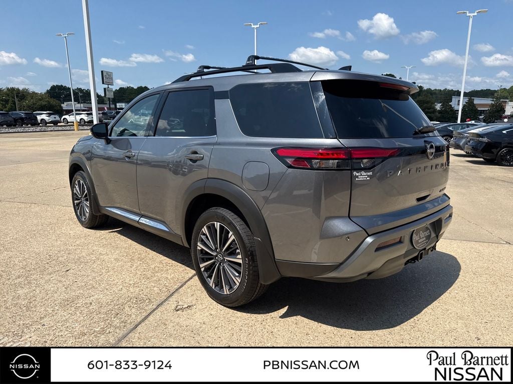 2026 Nissan Pathfinder Platinum