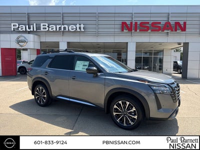 2026 Nissan Pathfinder Platinum