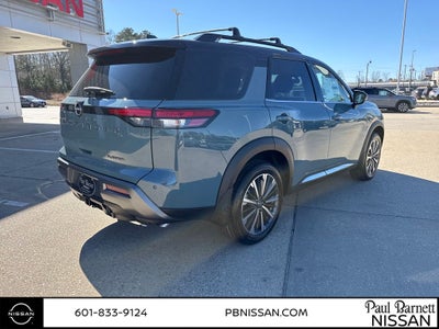 2026 Nissan Pathfinder Platinum