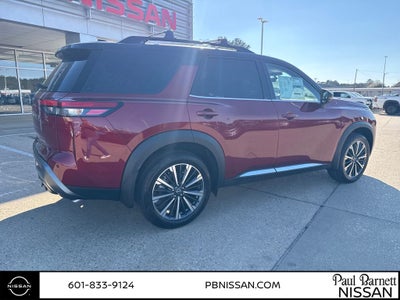 2026 Nissan Pathfinder Platinum