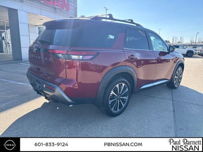 2026 Nissan Pathfinder Platinum