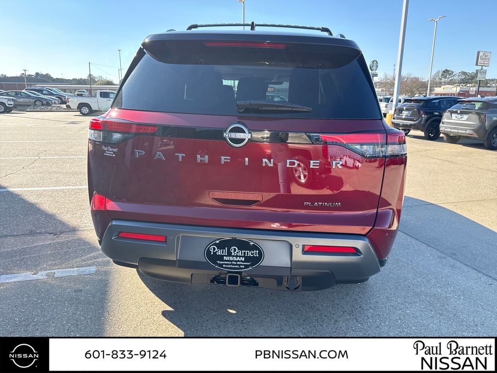 2026 Nissan Pathfinder Platinum