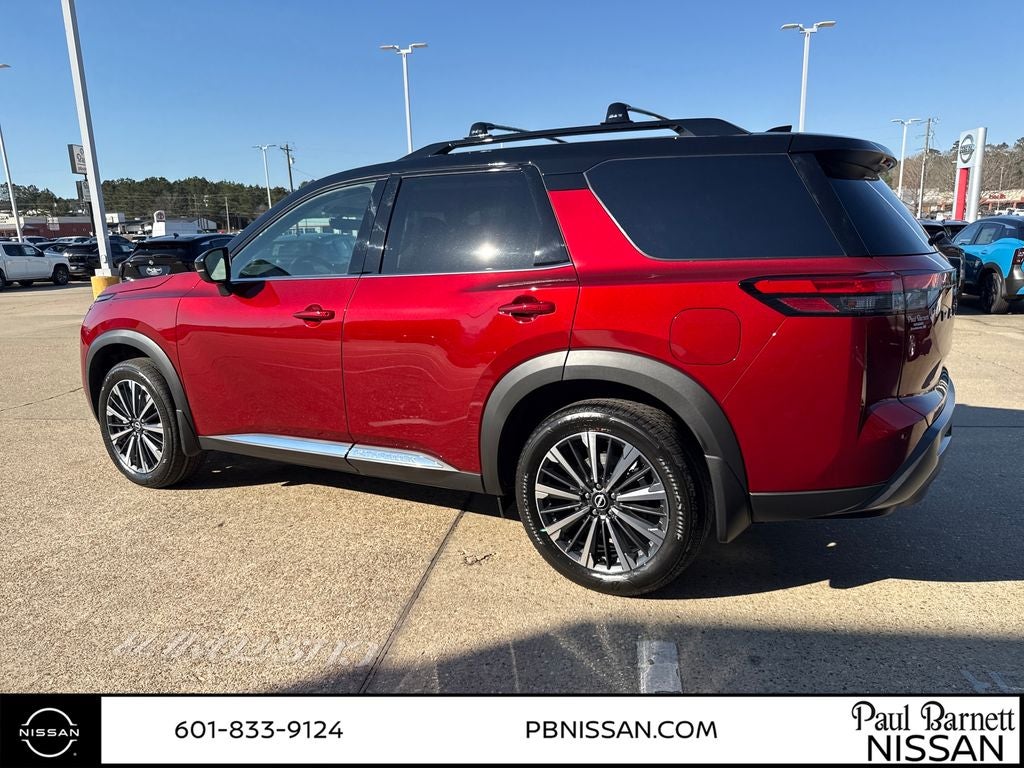 2026 Nissan Pathfinder Platinum