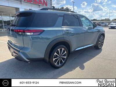 2026 Nissan Pathfinder Platinum